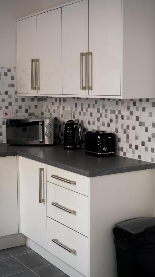 Beautifully Renovated Four Bedroom Property Μπέρμιγχαμ Εξωτερικό φωτογραφία